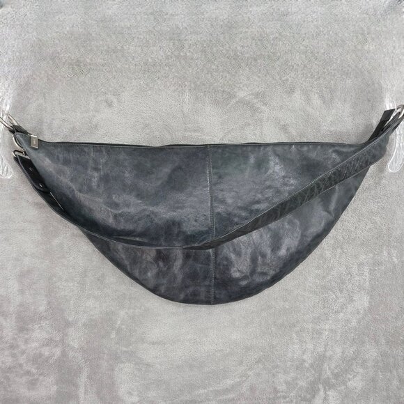 HOBO International VTG Sling Crossbody Bag XL Green Leather Slouchy Boho 90s Y2K - Picture 1 of 16
